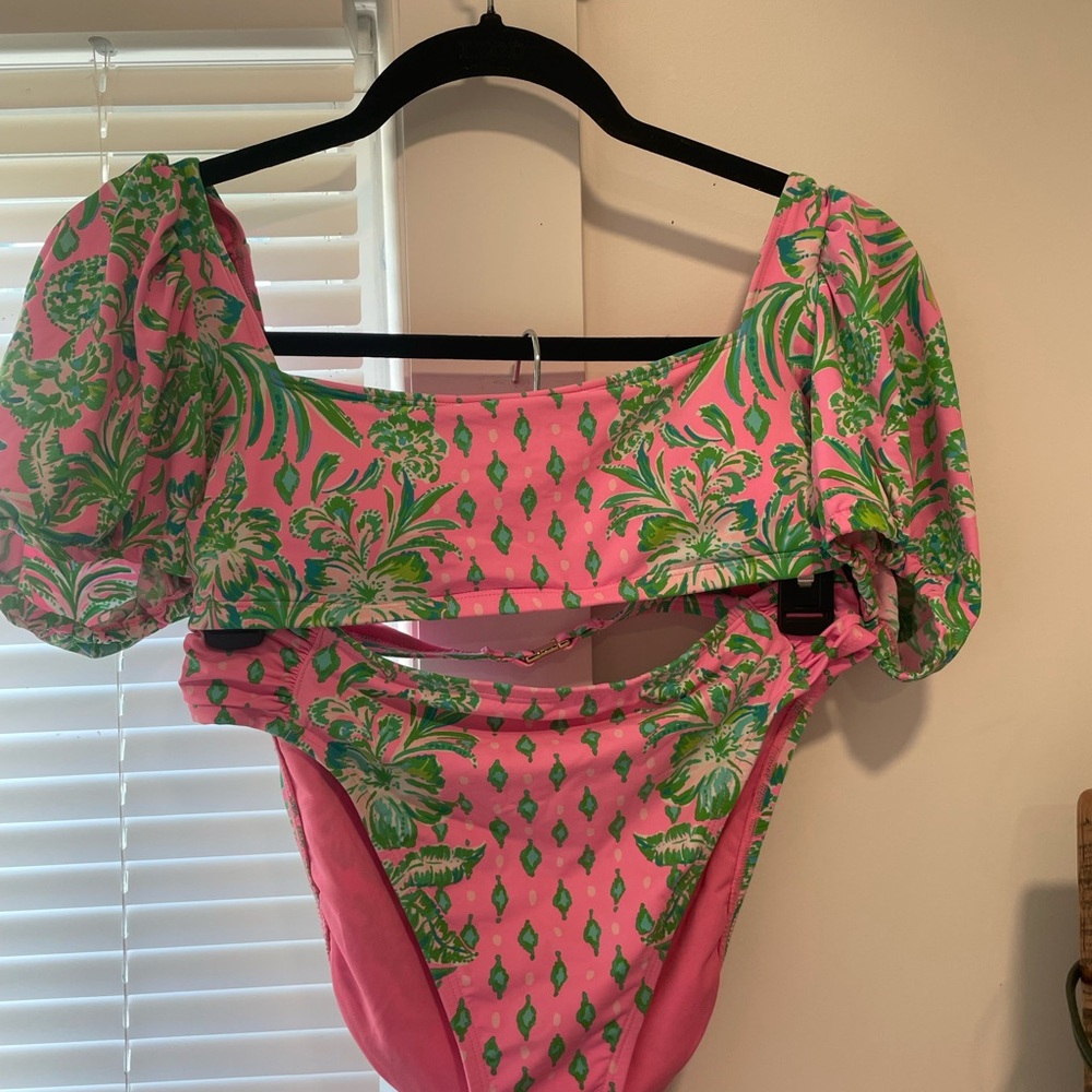 Lilly Pulitzer puff sleeve swim top and bottom